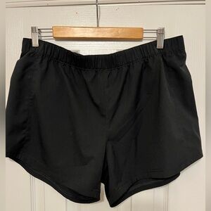 Women’s NWOT Columbia PFG Shorts